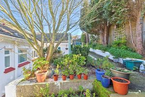 Photo 6- click for photo gallery